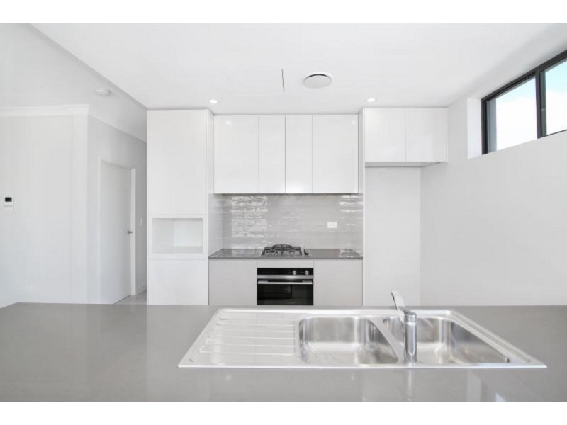 8/4-6 Good Street, Westmead NSW 2145